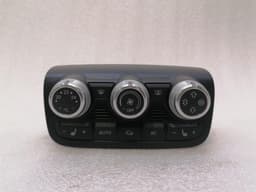 AUDI Audi R8 Type 42 V10 5.2 Auto Climate Control 420820043J Climate Control Panel A/C — thumbnail 7