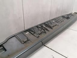 AUDI Audi R8 Type 42 V10 5.2 Spyder Side Skirt 420853855B Left Side Skirts — thumbnail 3
