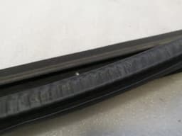 AUDI Audi R8 Type 42 V10 5.2 Spyder Rear Screen Seal 427845121 Rear Seals — thumbnail 4