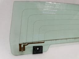 AUDI Audi R8 Type 42 V10 5.2 Spyder Rear Screen 427845501A Rear Window — thumbnail 7