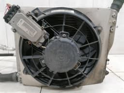 AUDI Audi R8 Type 42 V10 5.2 Spyder Radiator Pack RH 420121252A Radiator Pack RIGHT — thumbnail 4