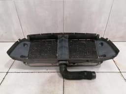 AUDI Audi R8 Type 42 V10 5.2 Spyder Water Radiator 420121254 Water Cooler Radiator — thumbnail 2
