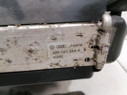 AUDI Audi R8 Type 42 V10 5.2 Spyder Water Radiator 420121254 Water Cooler Radiator — thumbnail 10
