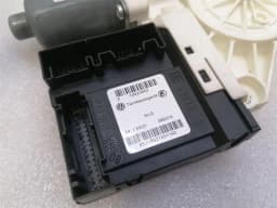 AUDI Audi R8 Type 42 V10 5.2 Spyder Door Window Motor 427959802D Window Regulator Motor — thumbnail 5