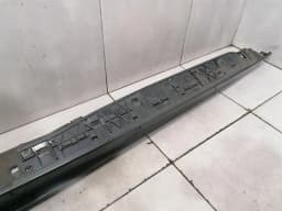 AUDI Audi R8 Type 42 V10 5.2 Spyder Side Skirt 420853856D RIGHT Side Skirts — thumbnail 4