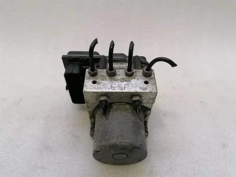 AUDI AUDI R8 TYPE 42 V10 5.2 SPYDER A.B.S PUMP 420910517B ABS PUMP HYDRAULIC BLOCK