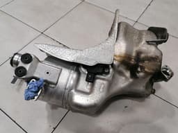 AUDI AUDI R8 TYPE 42 V10 5.2 SPYDER OIL SUMP 420115373C OIL PAN — thumbnail 5