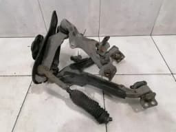 AUDI Audi R8 Type 42 V10 5.2 Right Front Hub 420407246E Wheel Bearing Housing Front RIGHT — thumbnail 1