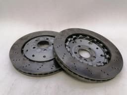 AUDI Audi R8 Type 42 V10 5.2 Spyder front brake set 420615107B front brake system set — thumbnail 5