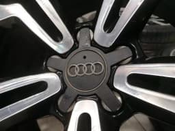 AUDI AUDI R8 TYPE 42 V10 5.2 SPYDER ALLOY WHEEL SET 420601025AK ALLOY WHEEL SET — thumbnail 4