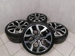 AUDI AUDI R8 TYPE 42 V10 5.2 SPYDER ALLOY WHEEL SET 420601025AK ALLOY WHEEL SET — thumbnail 1
