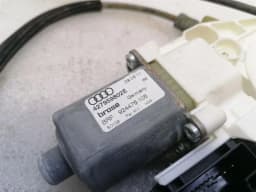 AUDI Audi R8 Type 42 V10 5.2 Spyder Left Door Winder 420837461 Window Regulator Left — thumbnail 9