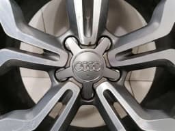 AUDI AUDI R8 TYPE 42 V10 5.2 SPYDER ALLOY WHEEL FRONT 420601025AM Alloy Wheel — thumbnail 6