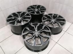 AUDI AUDI R8 TYPE 42 V10 5.2 SPYDER ALLOY WHEEL SET 420601025AK ALLOY WHEEL SET — thumbnail 3