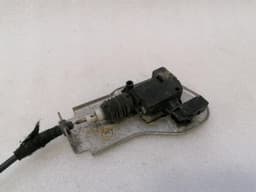AUDI Audi R8 Type 42 V10 5.2 Spyder boot lock 4E0823509E tailgate lock — thumbnail 4