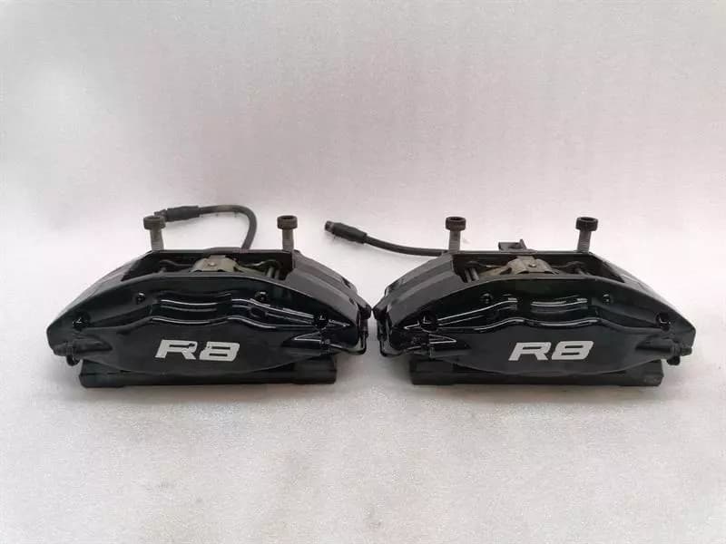 AUDI Audi R8 Type 42 V10 5.2 Spyder brake caliper rear set 420615408 brake caliper