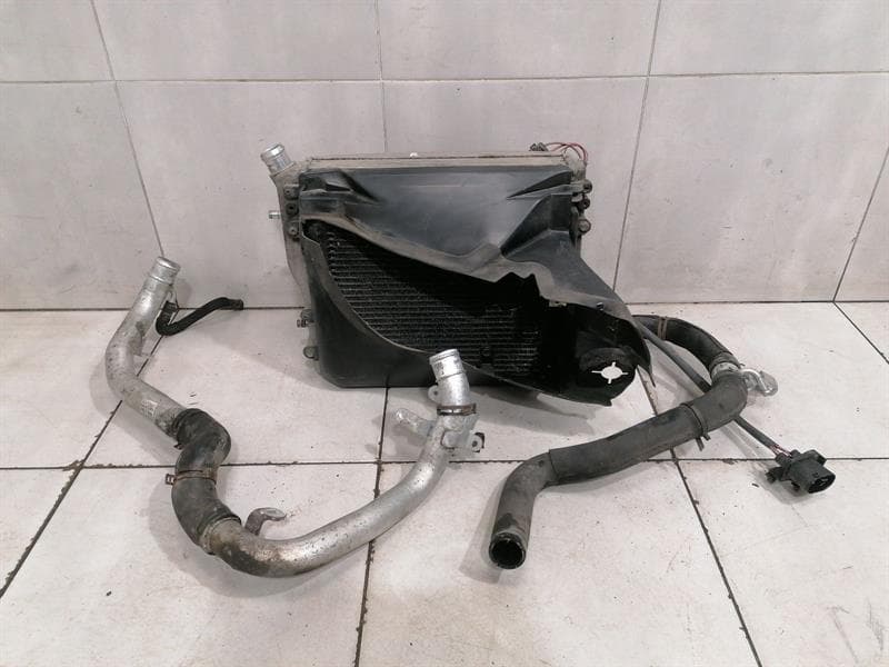 AUDI AUDI R8 TYPE 42 V10 5.2 SPYDER RIGHT RADIATOR PACK 420121252 RADIATOR PACK RIGHT
