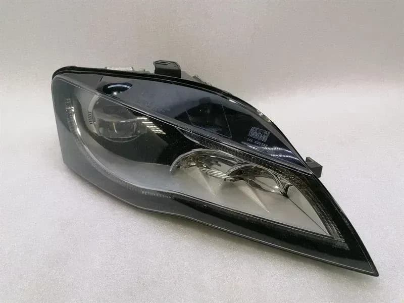 AUDI Audi R8 Type 42 V10 5.2 Right Headlight 420941004P RHD Headlight Headlamp