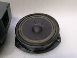 AUDI AUDI R8 TYPE 42 V10 5.2 SPYDER SPEAKERS 420035223D BANG & OLUFSEN SPEAKERS — thumbnail 5