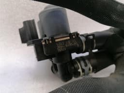 AUDI Audi R8 Type 42 V10 5.2 Spyder Heater Valve 2R8H-18495-AC Heater Valve — thumbnail 5