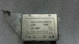 AUDI Audi S8 D3 Aerial / Antenna 8E0035456 Antenna Mobile Phone — thumbnail 5