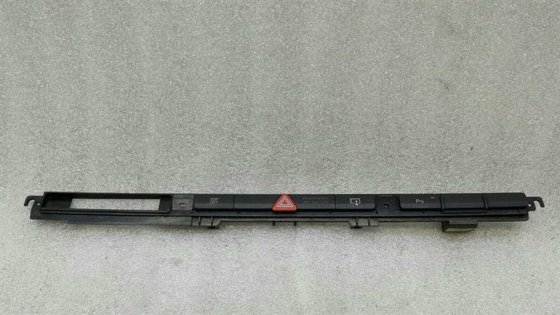 AUDI Audi S8 D3 RHD switch block 4E2927137EP right handlebar