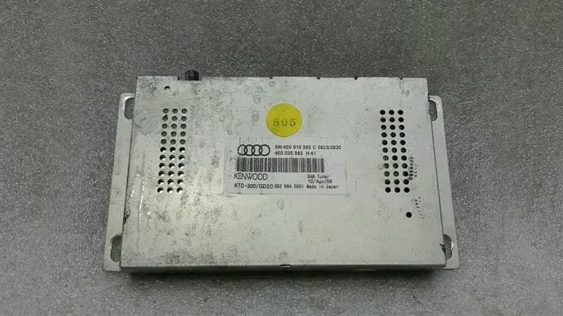 Audi S8 D3 electronic module 4E0035563 control unit DAB tuner