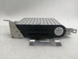 AUDI Audi S8 D3 Bang&Olufsen High End Amplifier 4E0035465 Amplifier B&O — thumbnail 9