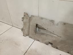 AUDI AUDI R8 4S PERFORMANCE UNDERTRAY 4S0825102B Underbody Trim — thumbnail 5