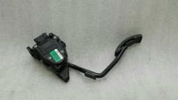 AUDI Audi S8 D3 A8 RHD gas pedal (electrical) 4E2723523C right hand drive — thumbnail 7