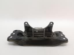 MERCEDES-BENZ Mercedes C63 AMG Class W204 Gearbox Mount A2122401018 Transmission Holder — thumbnail 5