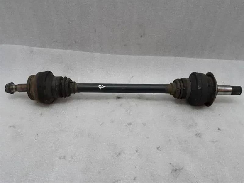 Mercedes C63 W204 Left Rear Drive Shaft A2043501610 Drive Shaft Rear Left