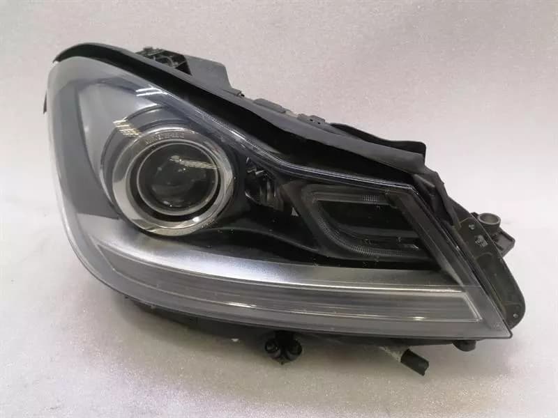 MERCEDES-BENZ Mercedes C W204 Right Headlight A2048203839 Headlight Headlamp Remopf