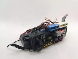 MERCEDES-BENZ Mercedes C Class W204 Rear Fuse Box A2049005003 Rear Fuse Box — thumbnail 3