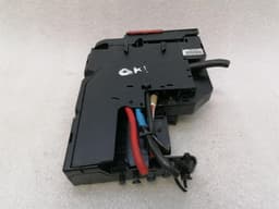 MERCEDES-BENZ Mercedes C Class W204 Front Fuse Box A2075400740 Front Fuse Box — thumbnail 1
