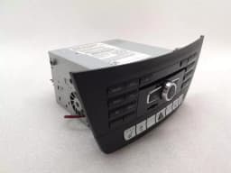 MERCEDES-BENZ Mercedes C W204 CD Player A2049004711 Audio System Controller HEAD UNIT HIGH — thumbnail 4