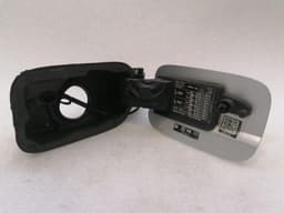 MERCEDES-BENZ Mercedes C Class W204 Fuel Filler Cap A2047500103 Fuel Cap Fuel Flap — thumbnail 2