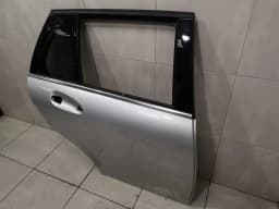 MERCEDES-BENZ Mercedes C Class W204 Right Rear Door A2047302400 Door Rear Right Car — thumbnail 7
