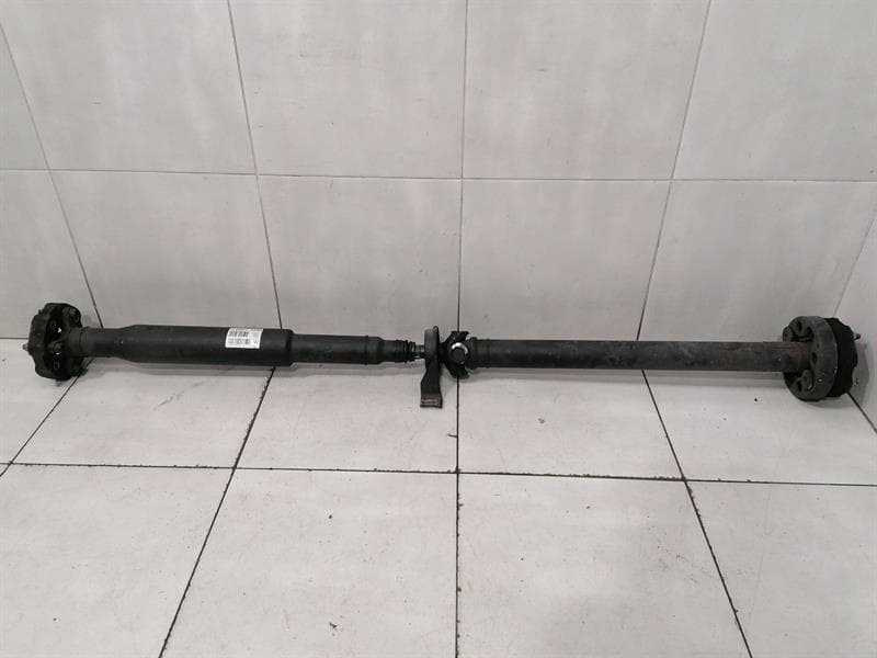 Mercedes C63 AMG M156 V8 6.2 W204 Propelled A2044101300 Gimbal Shaft AMG