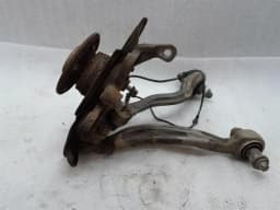 MERCEDES-BENZ Mercedes C63 W204 Left Front Hub A2043324101 Wheel Bearing Housing Front Left MOPF — thumbnail 2