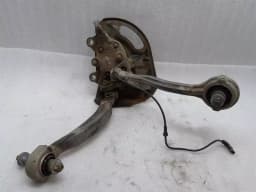 MERCEDES-BENZ Mercedes C63 W204 Left Front Hub A2043324101 Wheel Bearing Housing Front Left MOPF — thumbnail 8