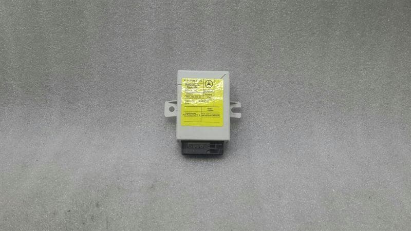 Mercedes E Class W211 Tyre Pressure Module A2118204126 Tire Pressure Control Unit