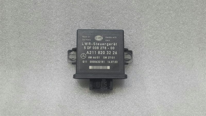 Mercedes E Class W211 Light Control Unit A2118203226 Light Control Unit.