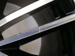 ASTON MARTIN 21 REAR ASTON MARTIN DBS SUPERLEGGERA 18-24 Alloy Wheel LY73-9965G-AB Alloy Wheel — thumbnail 3