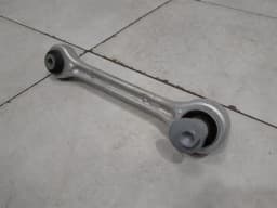 ASTON MARTIN Aston Martin DBS AM7 18-24 Left Rear Hub HY53-2C029-AA Rear Wheel Bearing Housing — thumbnail 3