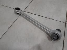ASTON MARTIN Aston Martin DBS AM7 18-24 Left Rear Hub HY53-2C029-AA Rear Wheel Bearing Housing — thumbnail 4