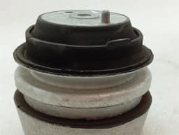 ASTON MARTIN Aston Martin DBS AM7 18-24 Gearbox Mount JY53-6068-AA Gearbox Mount — thumbnail 3