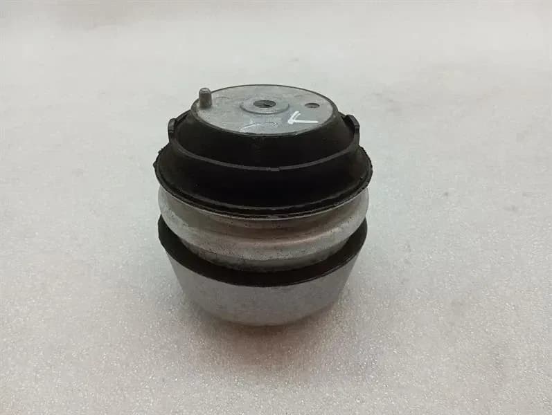 Aston Martin DBS AM7 18-24 Gearbox Mount JY53-6068-AA Gearbox Mount
