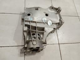 ASTON MARTIN Aston Martin DBS AM7 18-24 Right Front Chassis Leg HY53-1D0404-AE Right Wheel Arch — thumbnail 4