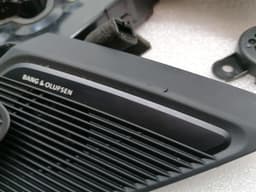 AUDI Audi R8 4s Performance Speaker 8V0035415E Speakers FEAR OLUFSEN — thumbnail 3